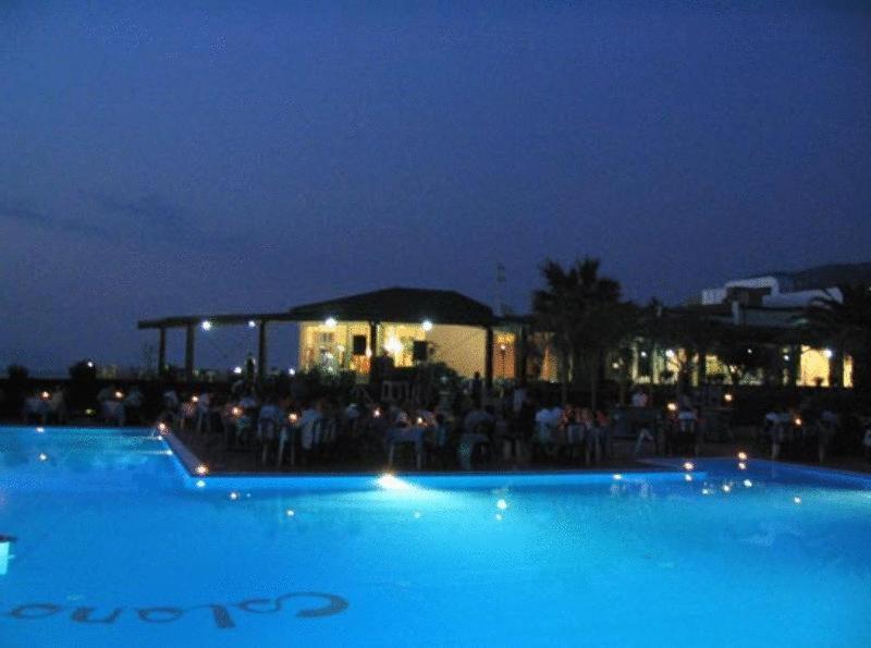 Villaggio Hotel Club Calanovellamare ปิไรโน ภายนอก รูปภาพ