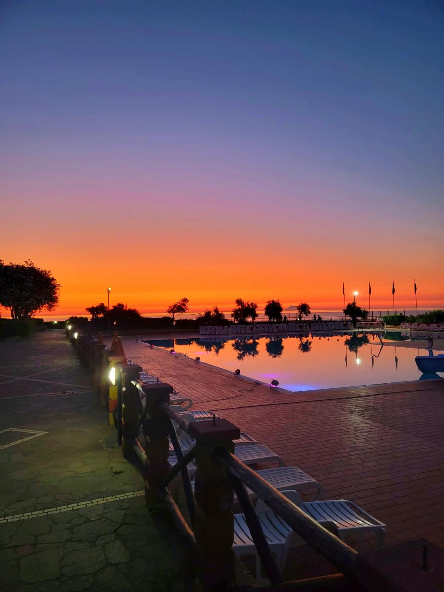 Villaggio Hotel Club Calanovellamare ปิไรโน ภายนอก รูปภาพ